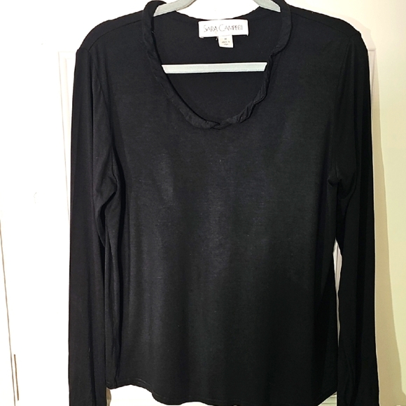 Sara Campbell Tops - Sara Campbell Black Long Sleeve Top. So soft. Size Meduim. Scoop Neck.